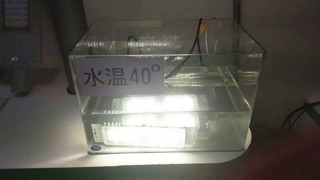 ˮ